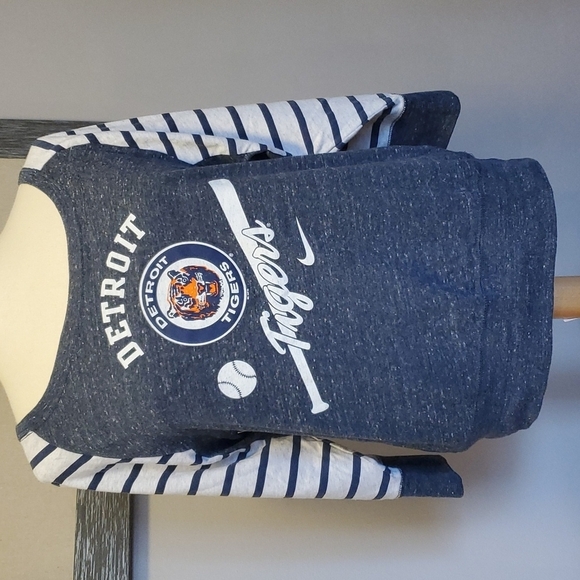 Nike Women's M Detroit Tigers Baseball 3/4 Sleeve top - Picture 1 of 6